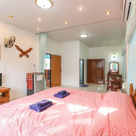 לואי The Stay Guest House מראה חיצוני תמונה