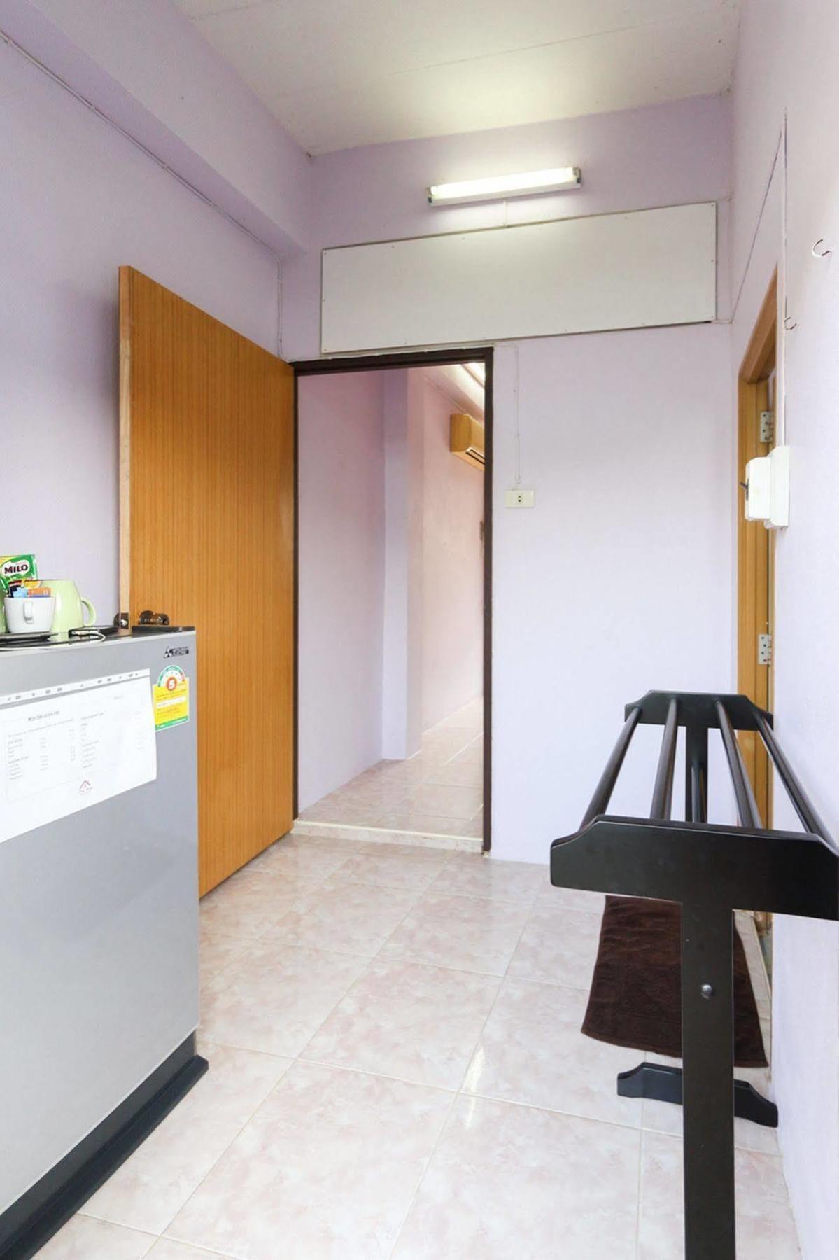 לואי The Stay Guest House מראה חיצוני תמונה