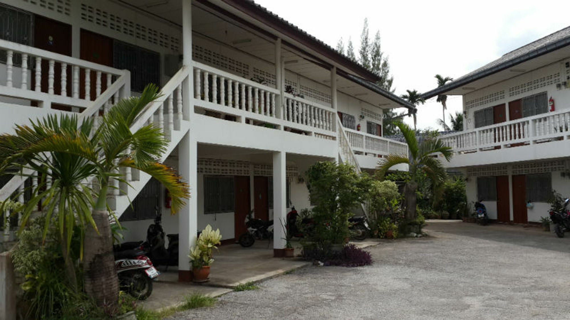 לואי The Stay Guest House מראה חיצוני תמונה